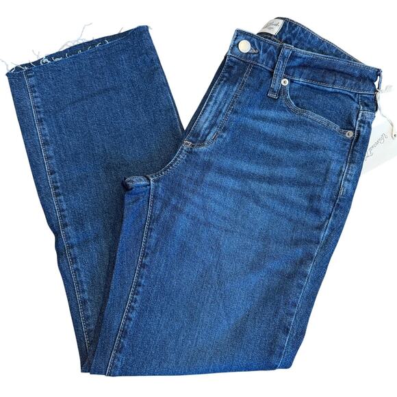 Universal Thread Denim - Universal Thread Women's Dark Wash High-Rise Cropped Jeans - Size 2 - NWT